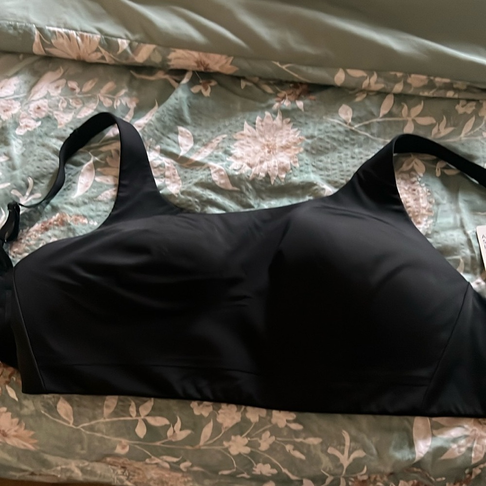 NWT Athleta high impact sports bra 38DD